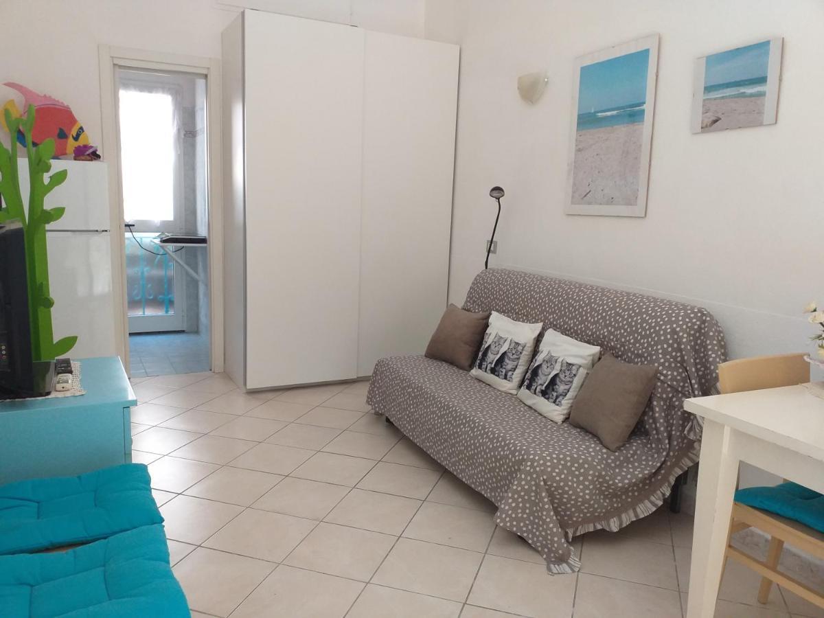 Sea Side Studio В'яреджо Екстер'єр фото