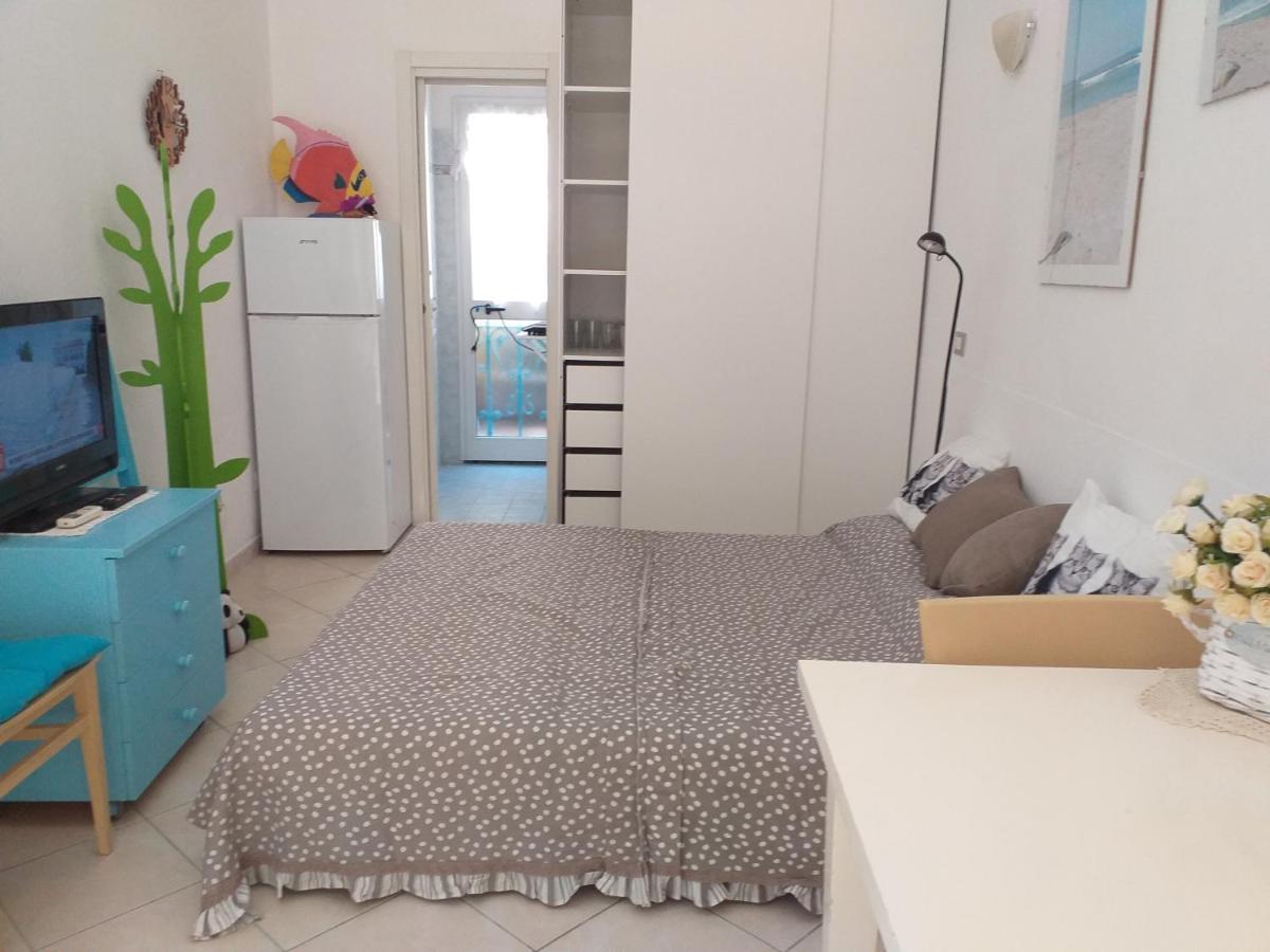 Sea Side Studio В'яреджо Екстер'єр фото